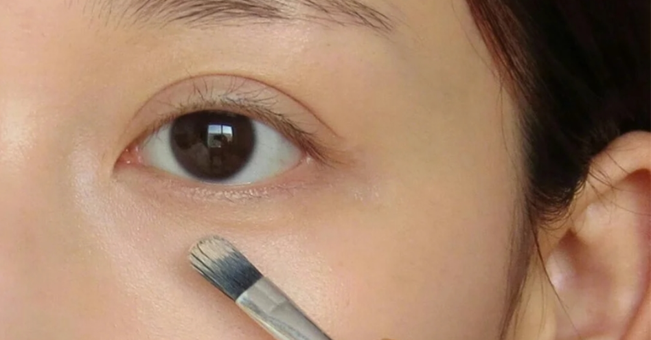 ps彩妆教程(怎么用ps上妆)